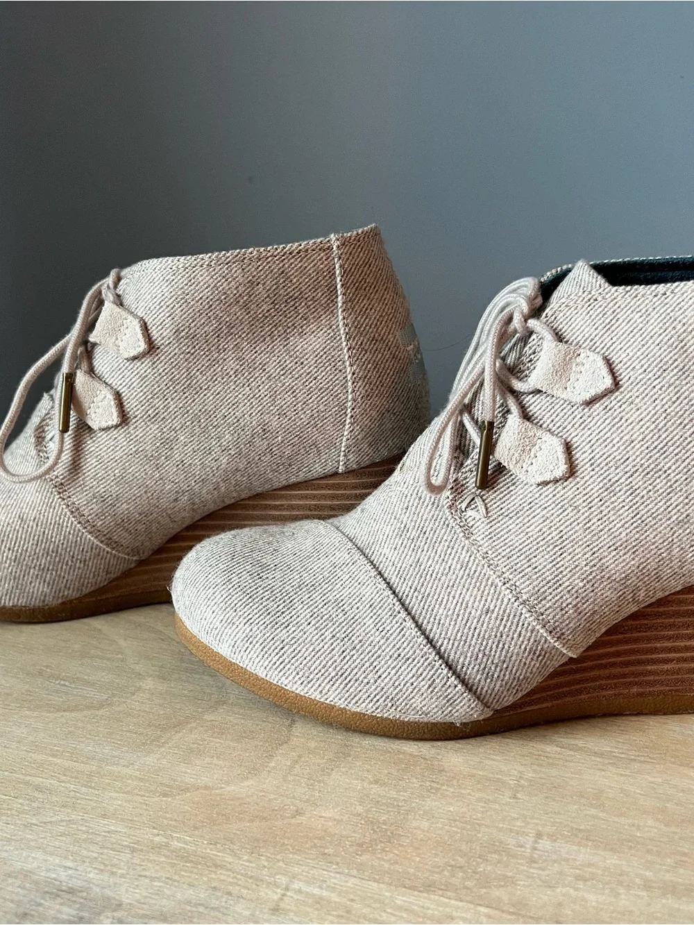 Toms Women's Lace-Up Ankle Booties in Light Taupe